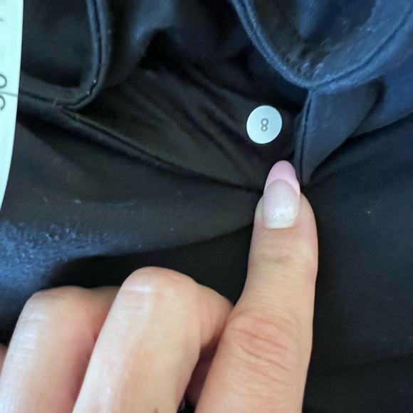 Black Lululemon leggings. Size 8 - Picture 4 of 4